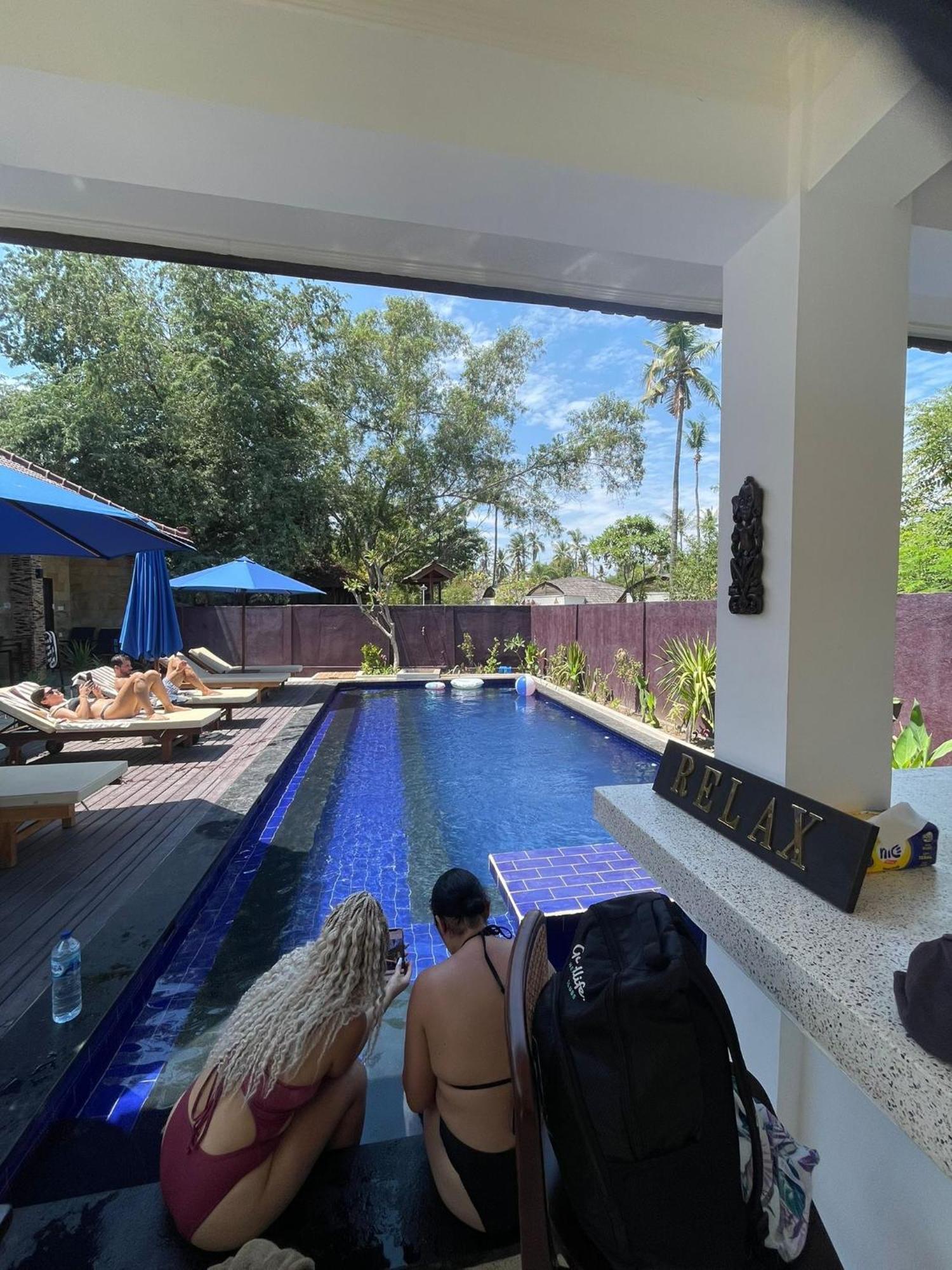 Relax Villas Gili Air Bagian luar foto